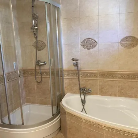 Dom Sarnia Z 4 Sypialniami Karpacz