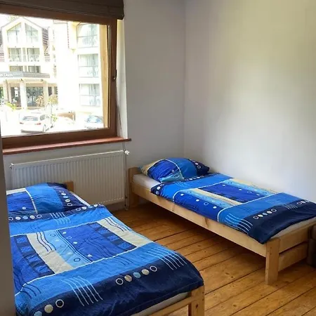 Dom Sarnia Z 4 Sypialniami Ferienhaus