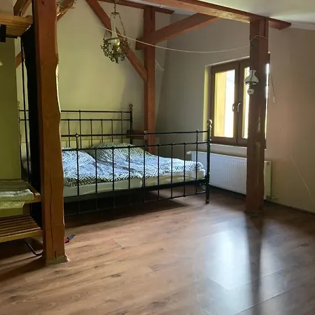 Dom Sarnia Z 4 Sypialniami * Karpacz